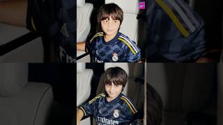 Shahrukh Khan Son Abram Khan Cute Moment With Paparazzi [upl. by Bernie]