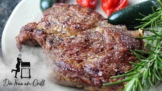 Entrecote richtig grillen  Die Frau am Grill [upl. by Paten566]