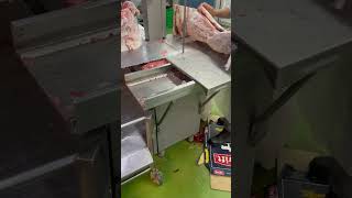 Nzl whole lamb cutting by machine shorts [upl. by Jamnes511]