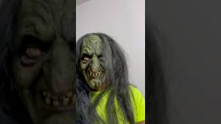 Broma de la bruja a mi familia 🧙‍♀️👻 viralshorts bromaspesadas halloween [upl. by Neemsay]