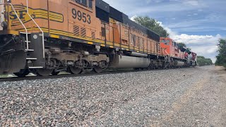 91524 BNSF SD70ACe 9194 leads CNAMCRD029D Southbound with MRL 4305 BNSF H2 9953 and FXE 4026 [upl. by Htenaj]