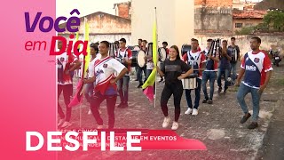 Desfile cívicomilitar banda tradicional é destaque em eventos no Dia da Independência [upl. by Esinehs]