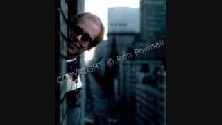 Elton John  Live 1975  Portland Memorial Coliseum  Harmony [upl. by Yevrah]