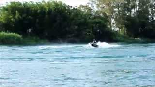 Jet Ski Yamaha Wave Blaster 700cc Powertest [upl. by Samuela377]