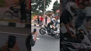 s1000rr wheelie in jharkhand 🥰explore rider trending viralvideo bmws1000rr superbikes bmw [upl. by Brien334]