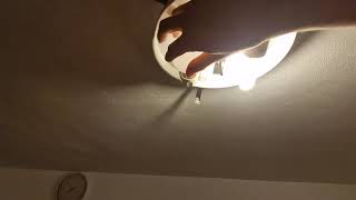 replacing one broken and a old CFL bulb to LED bulbs [upl. by Calisa252]