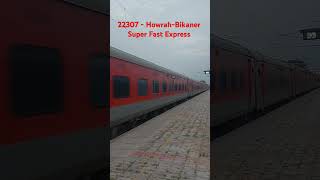 22307  HowrahBikaner Express Fast Running  Mf on track shorts trending train ytviral [upl. by Oigolue]