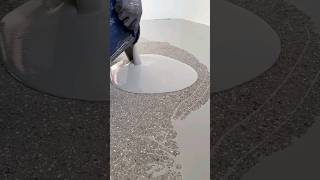 How to quickly and easily fill a selfleveling floor polselflevelingfloor apartmentrenovation [upl. by Giulia980]