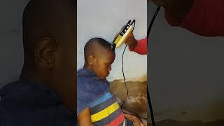 DIY BARB YOUR CHILDREN HAIR YOUR SELF AT THE COMFORT OF YOUR HOME diy educative value barber [upl. by Leahcym]