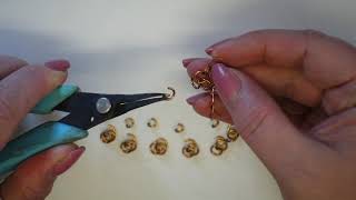 Captured Bead Or Chainmaille Link MASTERCLASS  Laura Binding [upl. by Herv]