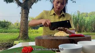 Tóp mỡ chiên mắm tỏi  “fried pork fat with garlic sauce” a good dish for cool days [upl. by Yadnus]