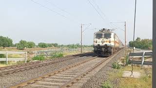 22738 Hisar Secunderabad Sf Express 👀 honking [upl. by Alyahsal629]