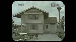 Tornado destroys a house [upl. by Balliol759]