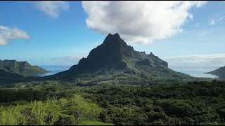 Su e giù con il drone per Moorea  Polinesia Francese [upl. by Eiramannod426]