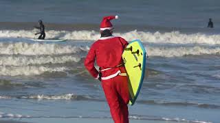 Santa surfing in Domburg 🎅 [upl. by Hannavahs]