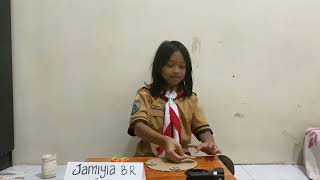 Jamiyla B Rosa 4B SDN Pucang 2 Hasta karya 3 pramuka garuda hiasan jam dinding dari kardus bekas [upl. by Brittani]