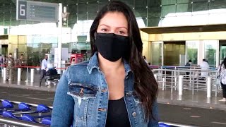 Waluscha De Sousa Spotted at Airport shorts  Shudh Manoranjan [upl. by Annovahs222]