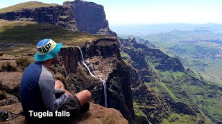 Randonnée de l’Amphithéatre dans le Drakensberg en Afrique du Sud HD [upl. by Nailimixam]