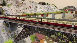 Lima RAe TEE Gottardo essais amp Roco Vectron 193 4918 Hupac  6520 [upl. by Lynch]