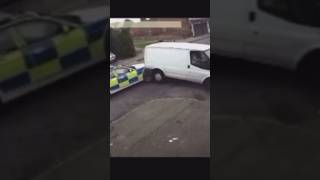 Van Crashes Into Police Car UK 🇬🇧 Police Chase shorts car police policecar policechase trend [upl. by Flosi526]