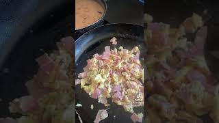 Frijoles fritos y huevo con jamonfypviralyoutube comidamexicana [upl. by Leirrad]