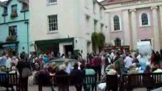 A look at the life centre of Bridport on a Saturday MORNING BRIDPORT DORSET ENGLAND UK [upl. by Norihs938]