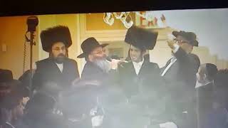 Michoel Schnitzler sings quotTracht gut vet zain gutquot [upl. by Linehan]