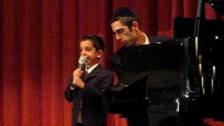 Moshe Dov and Ari Goldwag sing Vzakeini Lgadel [upl. by Brietta641]