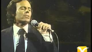 Julio Iglesias Pobre Diablo  33 Años Festival de Viña 1981 [upl. by Sokil173]