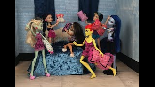 The Slumber Party A MHEAH stop motion [upl. by Crystal]