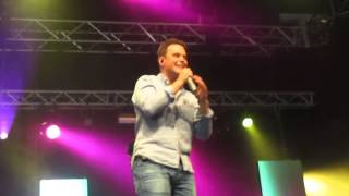 henk dissel  een bom oosterhout live [upl. by Aidiruy742]