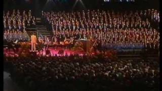 Sander van Marion en het 2000 voices concert 1990 [upl. by Ahsinauq]