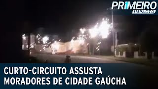 Curtocircuito assusta moradores de cidade do Rio Grande do Sul  Primeiro Impacto 010622 [upl. by Eentroc844]