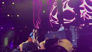 Mayores by Becky G featBad Bunny live at Calibash 2018 [upl. by Anaigroeg404]