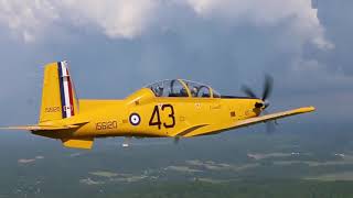 Harvard trainers span generations at Gatineau air show [upl. by Azpurua]