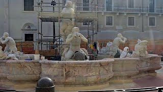 PIAZZA NAVONA ROME RENOVATIONS TAKING PLACE [upl. by Kitrak]