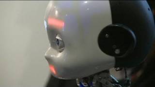 euronews hitech  Roboter im Londoner Science Museum [upl. by Gnort]