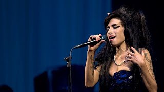 Amy Winehouse  Glastonbury 2008 Full concert [upl. by Thain763]