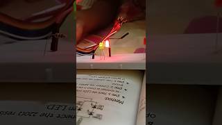 Blinking Led circuit tech science [upl. by Robyn]