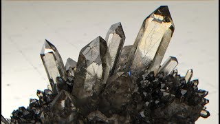 Quartz Crystal  PBR Asset LowPoly [upl. by Solenne]