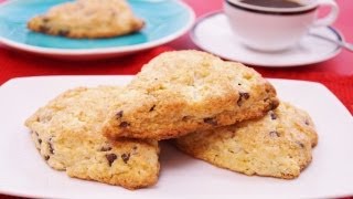 Chocolate Chip Scones Recipe Easy Moms Best Scones How To Make Di KometaDishin With Di 105 [upl. by Nnylakcaj2]