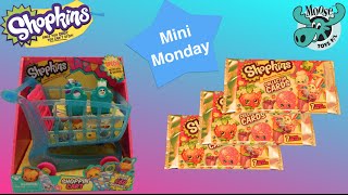 Mini Monday Ep4 Shopkins Trading Cards amp Season 3 Shopping Cart [upl. by Othe457]