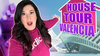 NUEVO PISO en VALENCIA 😱 Te ENSEÑO hasta EL MOHO 😂  HOUSE TOUR 🏚  pisitodelamortour Dianina XL [upl. by Ynnep547]