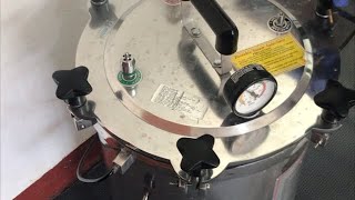 AUTOCLAVE STERILIZATION PROCEDUREHOW TO USE AUTOCLAVEDISINFECTION [upl. by Newmann]