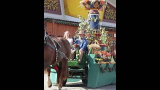 Stuttgart’s Cannstatter Volksfest A MustVisit Beer Festival [upl. by Esaj]