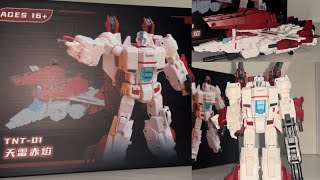 How to transform TNT 01 EX 30 Transformers idw jetfire Oversized iron factory skyfire ko figure [upl. by Darcie898]