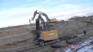 Deere 850D LC Digging 1650 Concrete Storm [upl. by Treiber53]