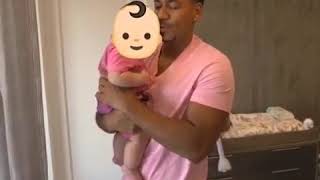 Romeo Santos singing quotInmortal quot A Capella to his son  a su hijo Valentino [upl. by Rosenkrantz]