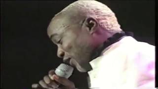 Koffi Olomide  Coucou live a lolympia de Paris 1998 [upl. by Lemmy]