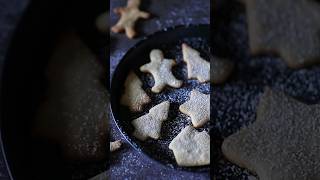 Easy Christmas cookies shorts christmas christmascookies baking christmasrecipes easycooking [upl. by Giselle]